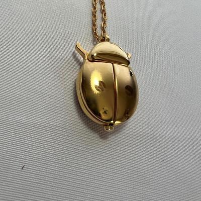 Pendant, Pocket & Ring Watches Plus More (K-RG)