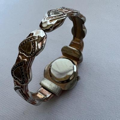 Gucci, Buler, Timex & More - Ten Ladies Watches (K-RG)