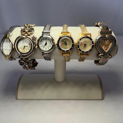 Gucci, Buler, Timex & More - Ten Ladies Watches (K-RG)