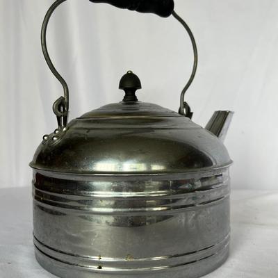 Three Vintage Kettles Includes Revere (DR-RG)