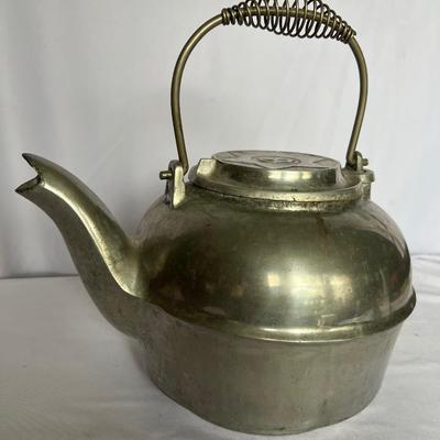 Three Vintage Kettles Includes Revere (DR-RG)
