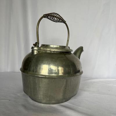 Three Vintage Kettles Includes Revere (DR-RG)