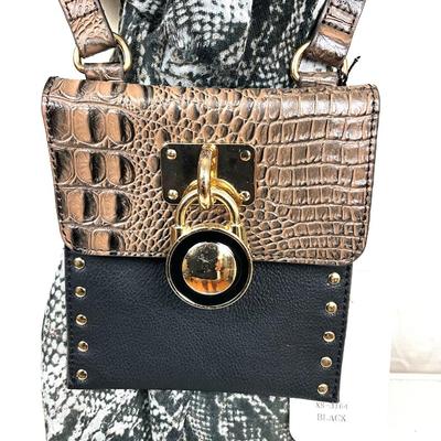 258 Black and White Snake Skin Style Scarf, Small Handbag, Statement Necklace, Silver & Gold Earrings