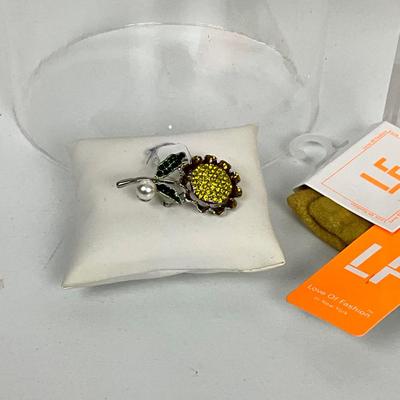 299 Van Gogh Smart Gloves, Orange Necklace, Sunflower Brooch, Disc Earrings, Flower Bangle Bracelet