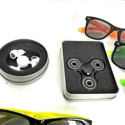 336 Kids Lot of Sunglasses and Two Fidget Spinners