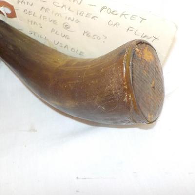 1850 Powder horn for small caliber small arms.