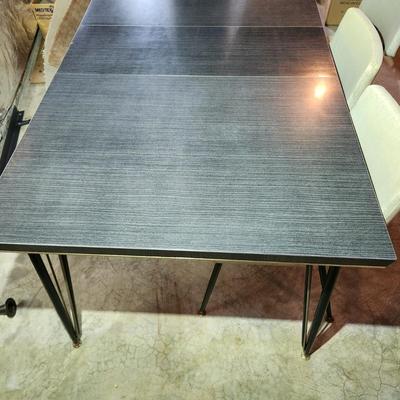 Mid Century MCM Table & 3 Chairs 62 x35x29 includes 12" leaf
