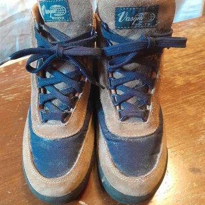 Two pair of Women's hiking boots Vasque Skywalk Boots & Asolo 7.5