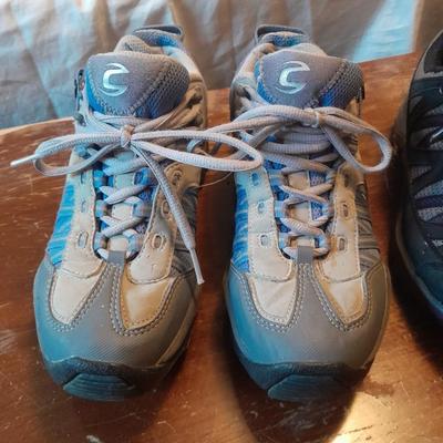 Two pair of Women's shoes Cannondale size 7 Merrell size 8