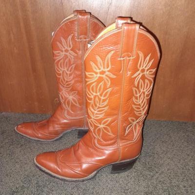 Women's leather Justin Boots Size 6.5