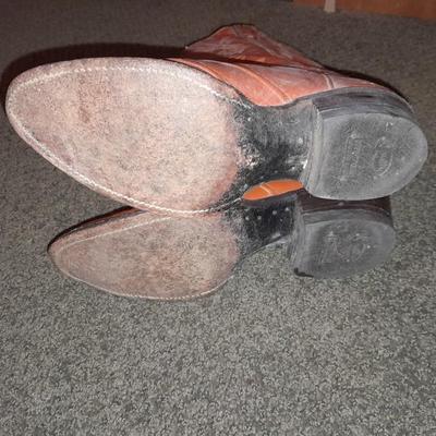 Women's leather Justin Boots Size 6.5