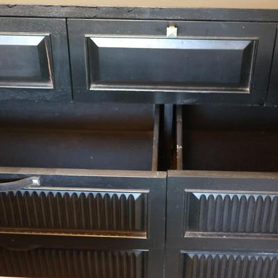 Pier1 (7) Drawer Dresser ( See Description)