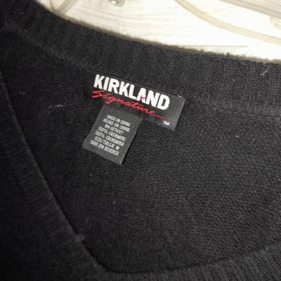 20 Long Sleeve tops two new with tags - Coldwater Creek - St. John - Da -Rue - Merona Size Medium and Large