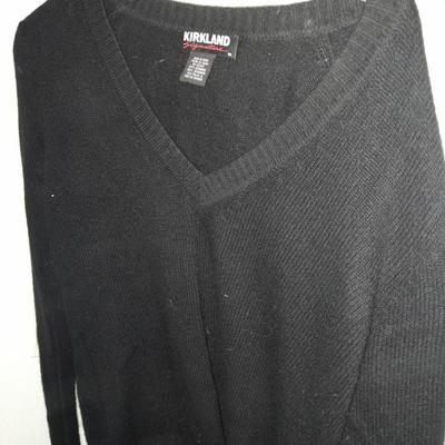 20 Long Sleeve tops two new with tags - Coldwater Creek - St. John - Da -Rue - Merona Size Medium and Large