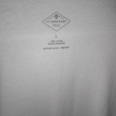 12 Short sleeve tops - Loz Claiborne - Under Armor - Tan Jay and others sizes Medium - Large
