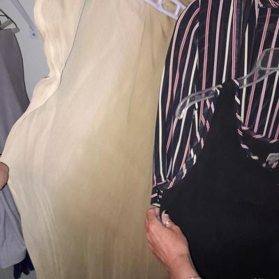 Skirts Size 12 / 14 - Columbia - Tan Jay - Coldwater creek - Ell Jay