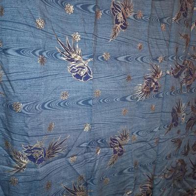 Vintage robe Kimono silk lined with tie and large silk blue bird print scarf