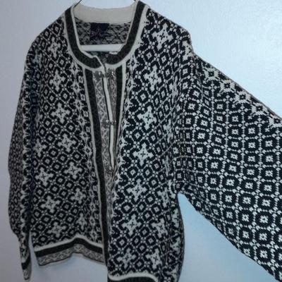 Skjaeveland of Norway printed cardigan sweater Pure Wool