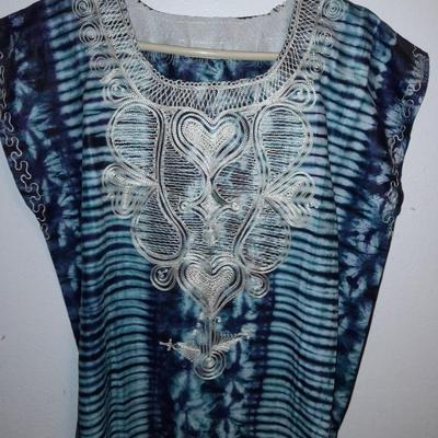 Two fun dresses Jones New York 8 with a On Gussie! shawl and a belt