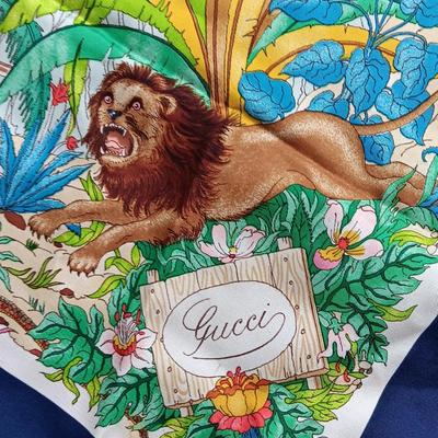 Gucci Jungle Animal Scarf designed by Vittorio Acornero 1960Â´s-1970Â´s