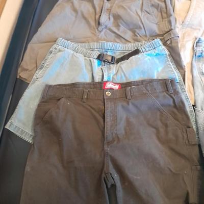 Six pair of Shorts Size 38 & 40 - Lee - Lucky Brand - Coleman and more