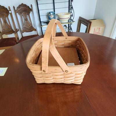 Vintage Longaberger Pie Cake Picnic Basket w Pie Stand 1989