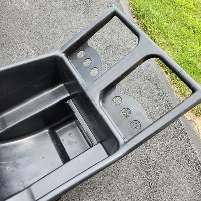 250 lb Capacity Wheelbarrow Yard Cart