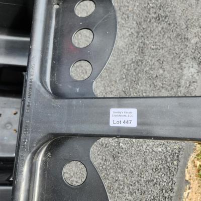 250 lb Capacity Wheelbarrow Yard Cart