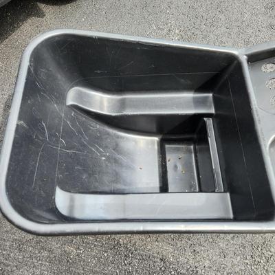 250 lb Capacity Wheelbarrow Yard Cart