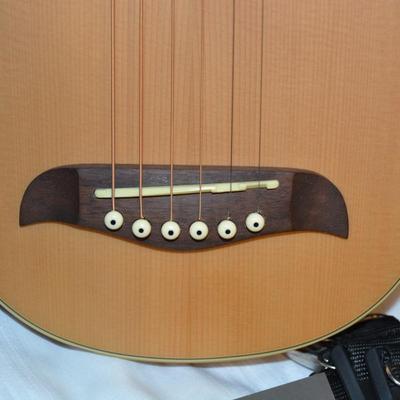 WASHBURN Rover Travel Guitar with Case, Accessories
