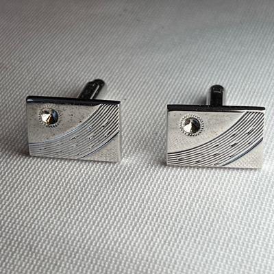 Sterling Tie Pin, Leather Wallet & Other Menâ€™s Accessories (K-RG)