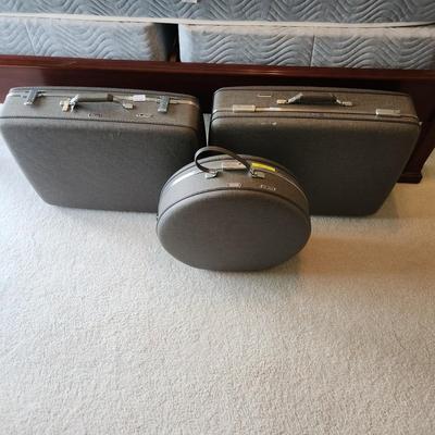 3 Pieces Vintage mid Century American Tourister Luggage Suitcases w key