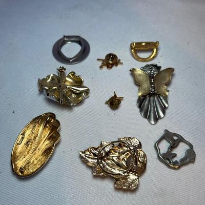 Ladies Brooches, Pins & Eyewear (K-RG)