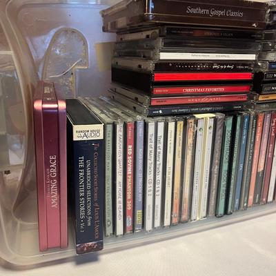 Record Player with Built in CD Player & Cassette (O-MG)