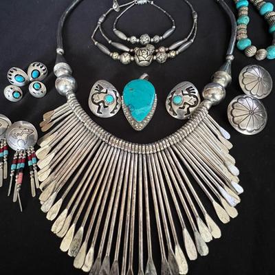 Silver & Turquoise Jewelry (K-RG)