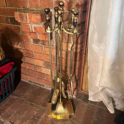 Brass Fireplace Set (LR-MG)