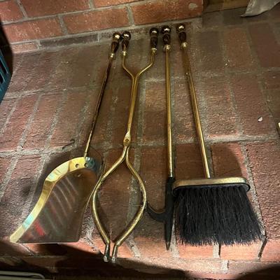 Brass Fireplace Set (LR-MG)