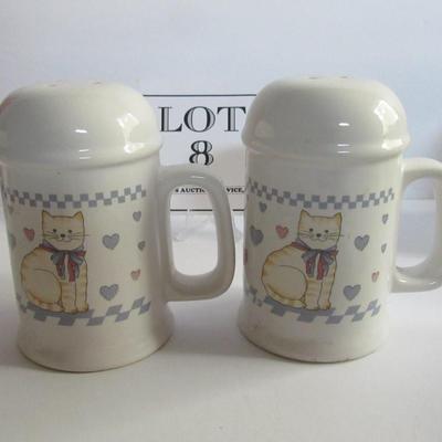 Set of Large Size Salt and Pepper Shakers