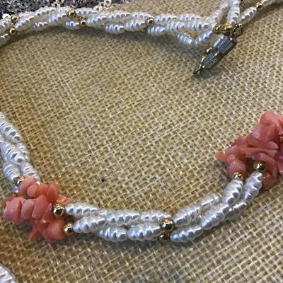 Vintage Strand Mother of Pearl  Coral Necklace  and Bracelet