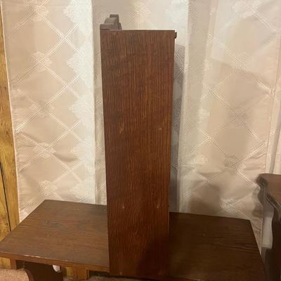 Display Shelf, Bench & Side Table (LR-MG)