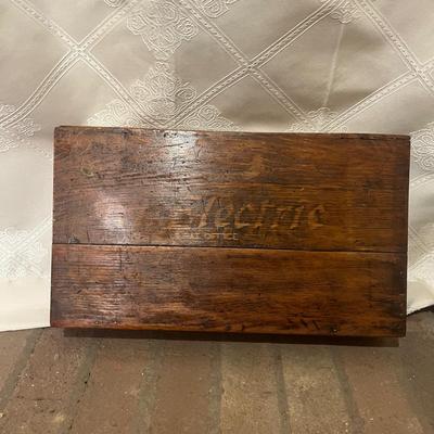 Collection of Wooden Boxes & Crates (LR-MG)