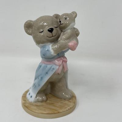 Bing & Grondahl 2000 Victoria Porcelain Teddy Bear Figurine