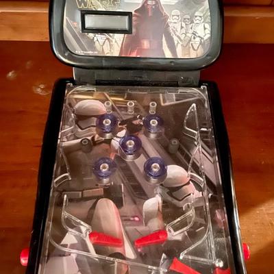 Starwars toy pinball machine