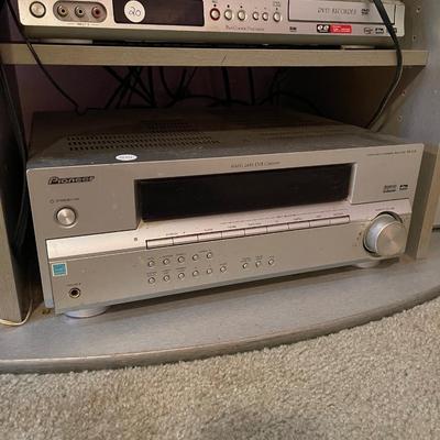 A complete stereo/media System lot