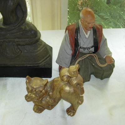 Asian statue items lot
