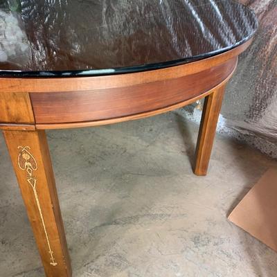 Detailed Inlaid Clean Drexel Dining Table, Leaf, Chairs, NEW Seats/Fabric
