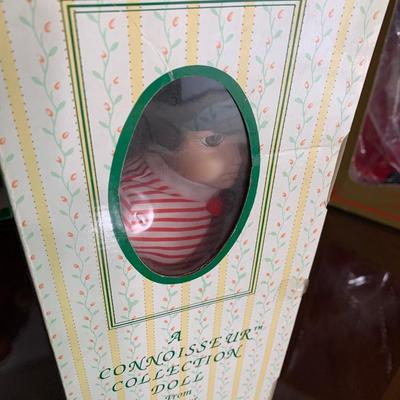 Christmas Holiday Seasonal Doll Lot