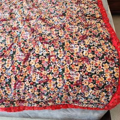 2 Handmade Quilts  Red and Flowers, Patchwork