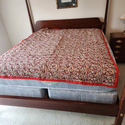 2 Handmade Quilts  Red and Flowers, Patchwork