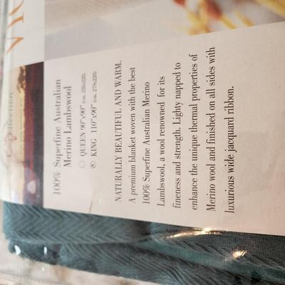 Victoria Blanket 100% Australian Merino Lamswool King Size
